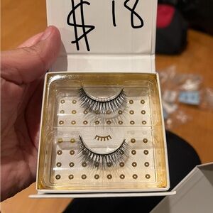 Elegant Black False Eyelashes